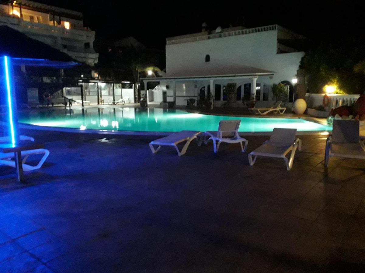 Ferienwohnung Le Parisien Costa Teguise Exterior foto